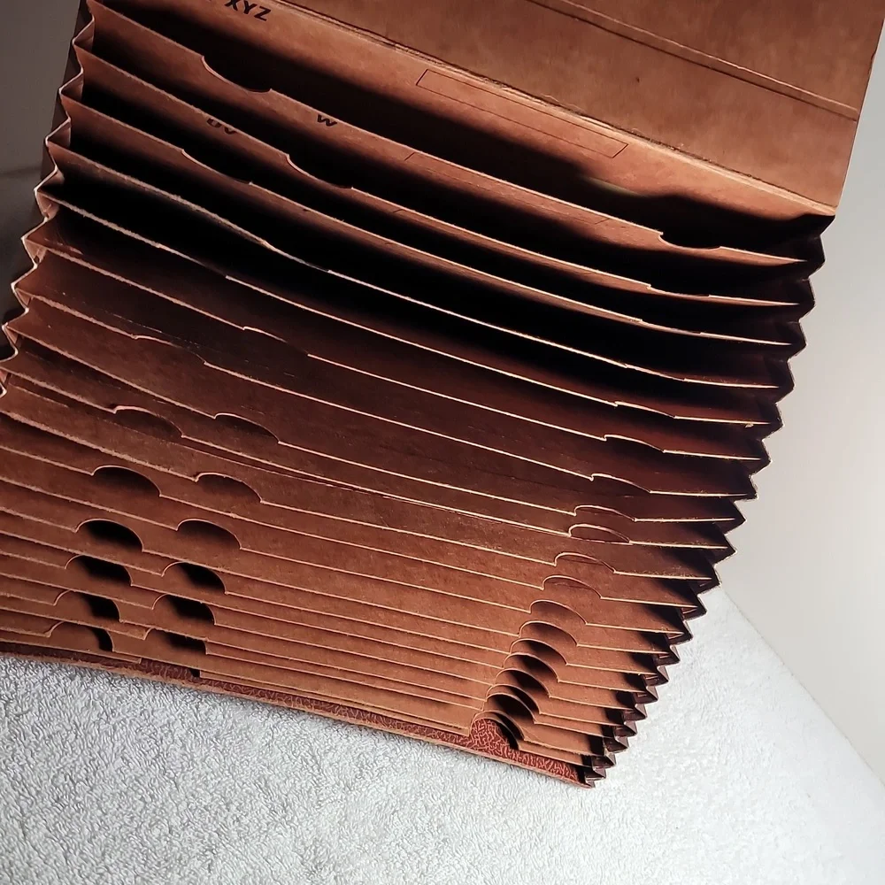 Oxford plus reinforced expanding file